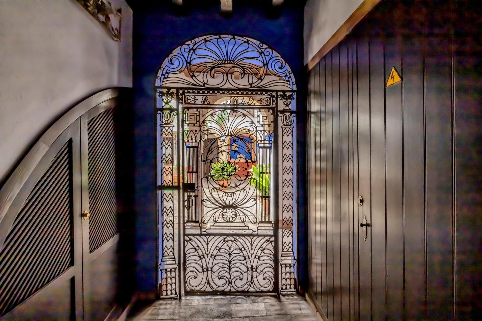Ferienwohnung El Capricho De 1849 & Parking Córdoba Exterior foto